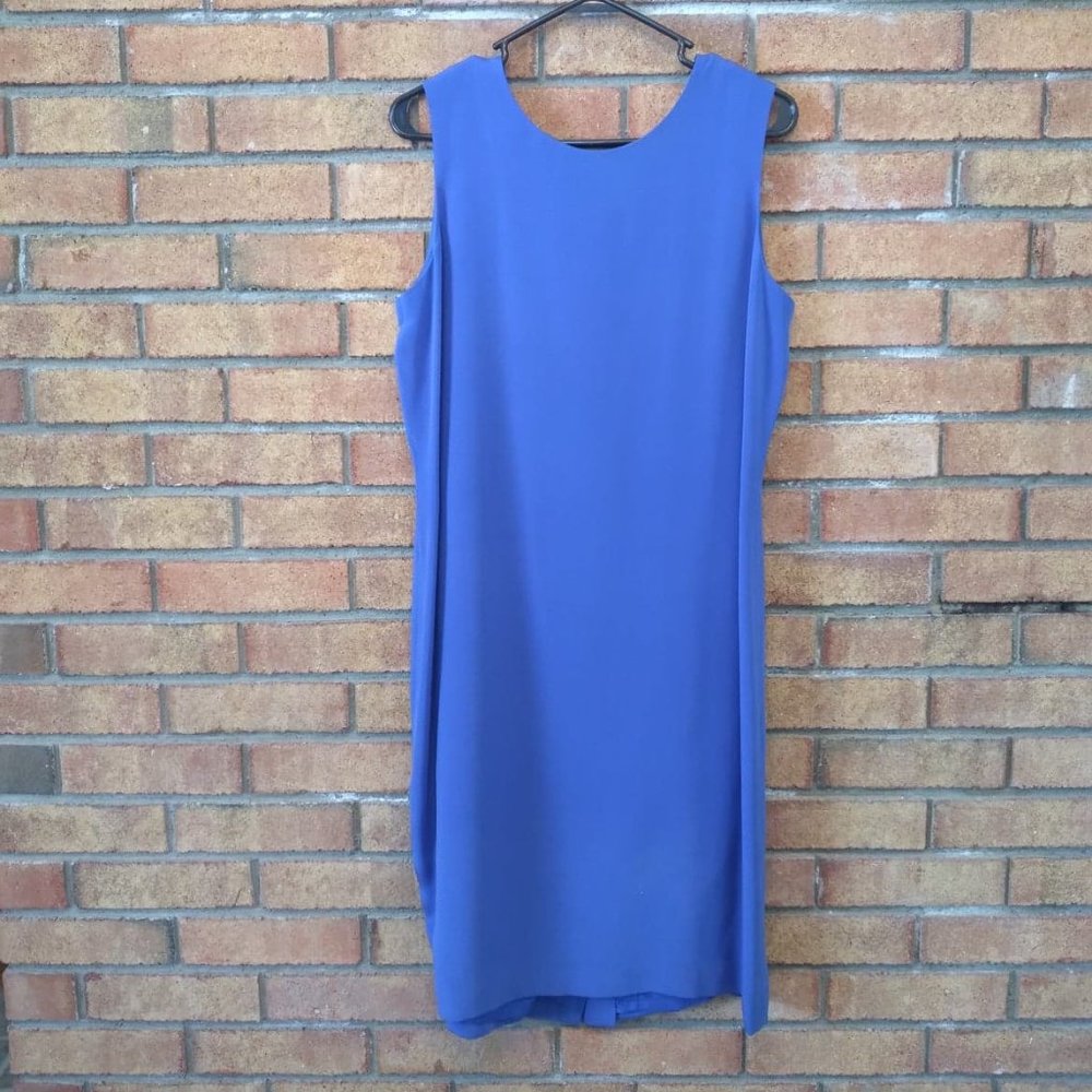 Pretty Vintage Silk Dress with Long Sleeve - Picture 2 of 10